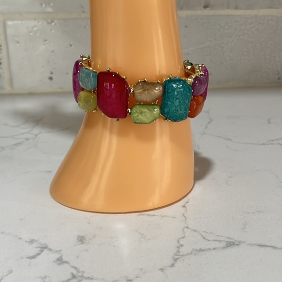 Adorable Beaded Elastic Bracelet Great Condition - Picture 5 of 9